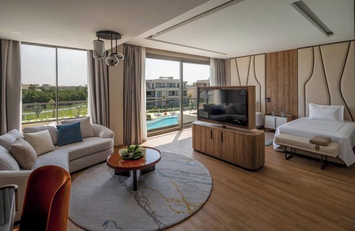 Al Mamsha El Seyahi Hotel | Rixos Premium Magawish Bay View