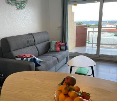 Roses Town Center Apartment | Rocmar