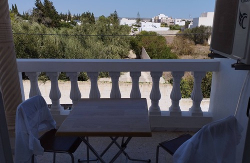 Hammamet Sud House | Room With big bed in Quiet Area not far From Beach
