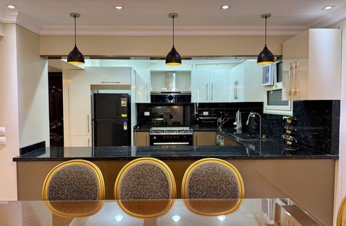 Al Duqqi Apartment | Royal Gameat Al Dewal Residence