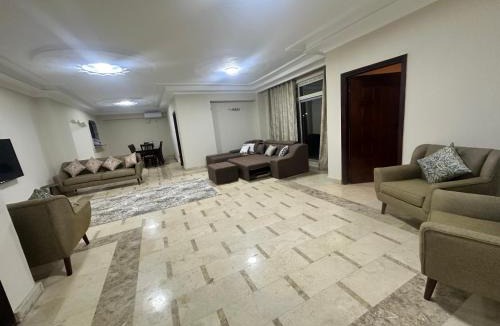 Heliopolis House | Royal King Rooms