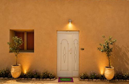 Hassilabied Apartment | Sahara Desert Apartment with Camel Tours & Free WiFi
