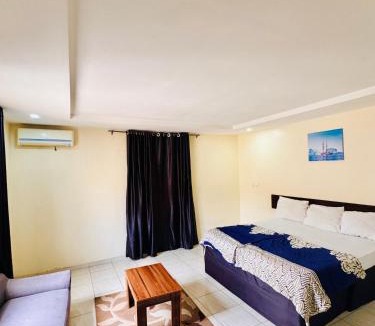Ofin Apartment | Sea-Point Homes