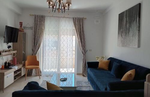 Tantana Apartment | Sea View 1BD Apartment Pool 2-Min Walk to Beach