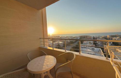 Al-Muntazah Apartment | Sea View Apartment in Maamoura Beach resort , Alexandria