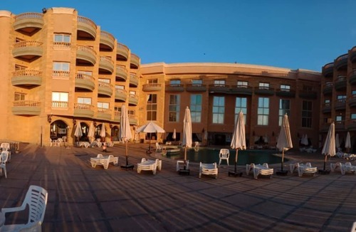 Ad-Dukhaylah Hotel | Sea View Hotel Elagamy