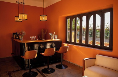 Oumnass Villa | Seminar & Corporate Private Estate Hotel Services Sleeps 38