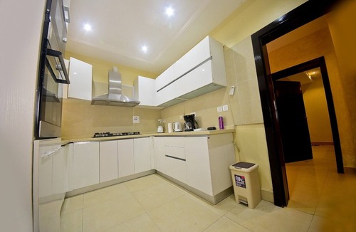 Lekki House | SLEEKHOUSE , a townhouse with a lake view