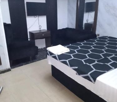 Ikeja Hotel | Smiles-Tega's Suites