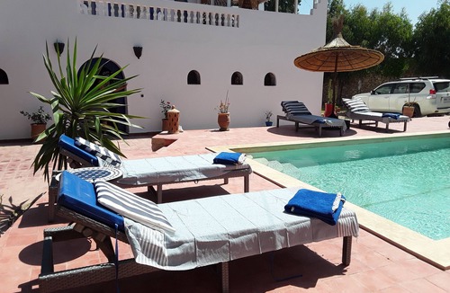 Essaouira Villa | Spacious, elegant and comfortable villa for 8 people with swimming pool air-conditioned rooms