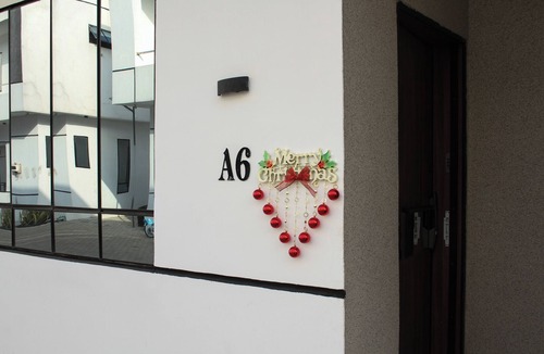 Ofin House | Spacious 4-bedroom house in beautiful Lekki with AC and gym