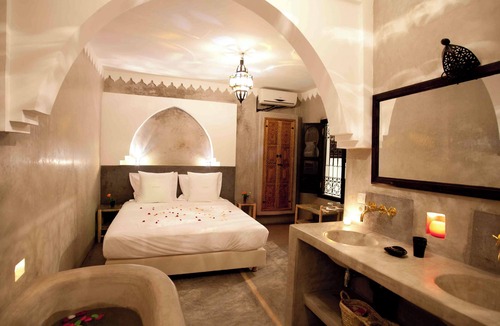 Daoudiate House | Spacious 5-bedroom riad in charming Marrakesh with AC, WiFi and Pool
