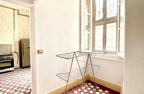 Ad-Darb al-Ahmar Apartment | Spacious central room in garden city cairo for ladies