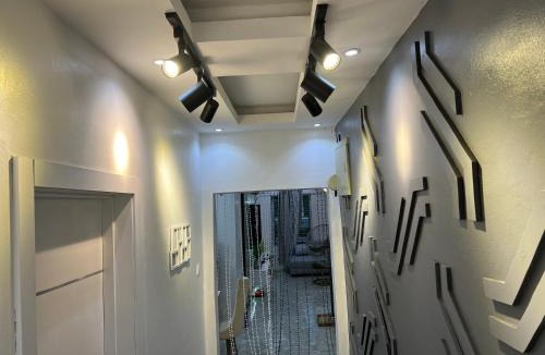 Loburo House | Spacious elegant 3 Bedroom Bungalow in RCCG Camp Mowe WiFi AC Solar