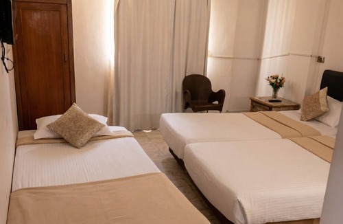 Luxor Hotel | Spacious Triple Room for Families & Friends in Luxor