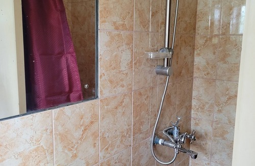 Loburo Apartment | Spectacular 3-bedroom Apartment on Popular Church Grounds.