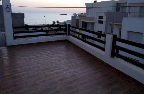 Jemmal Apartment | Studio meublé pour 2 personnes avec vue sur mer
