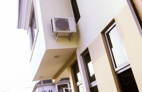Lagos House | Stunning 3-Bed House in Lagos