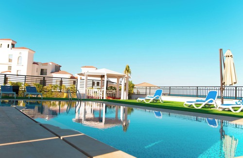 Hurghada Villa | Stylish palm villa with full sea views