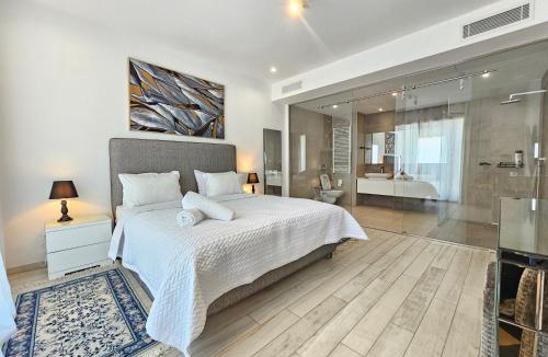Sidi Daoud Villa | Stylish luxe house with gardens in la Marsa