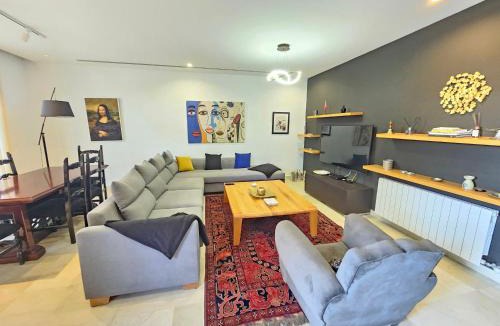 Sidi Daoud Villa | Stylish luxe house with gardens in la Marsa