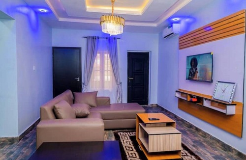 Idowa Apartment | Stylishly Bulit For The Purpose