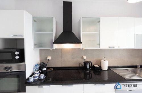 Les Berges Du Lac II Apartment | Sumptuous 100m2 next to Embassy of Canada - Lac 2