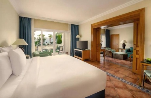 Sharm El Sheikh Resort | Sun-Kissed Shores & All-Day Dining l Kids Club, Spa Days & Water Adventures