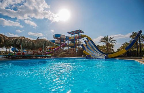 Al Mamsha El Seyahi Resort | Sunrise Aqua Joy Resort