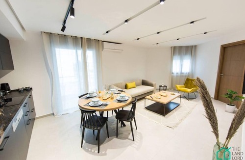 Les Berges du Lac Apartment | SUNSET 203: Luxury apt with Gym in Lac1