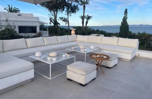 Amilcar Villa | The Breeze of Carthage Earthly Paradise