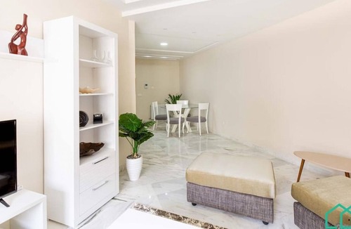 Les Berges Du Lac II Apartment | The Business Flat central fully equipped garage
