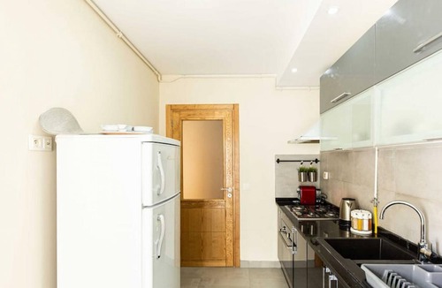 Les Berges Du Lac II Apartment | The Business Flat central fully equipped garage