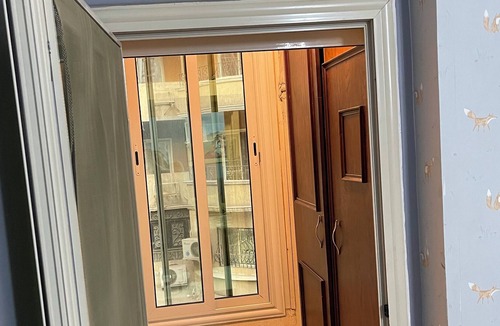 Heliopolis Apartment | The Cairo International Airport, 5 km from A Family Friendly Apartment.