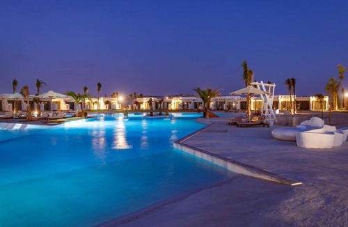 Alexandria - Mediterranean Coast Apartment | The Waterfront Cabins at D-Bay - Lemon Spaces