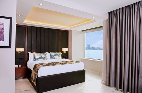 Lekki Phase 1 Hotel | The Yacht Hotel