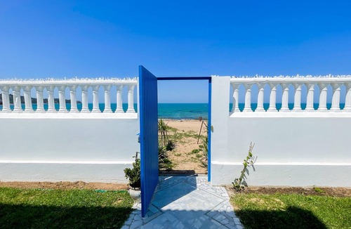 Sidi Abdel Aziz Villa | The Sea House beach front villa with pool