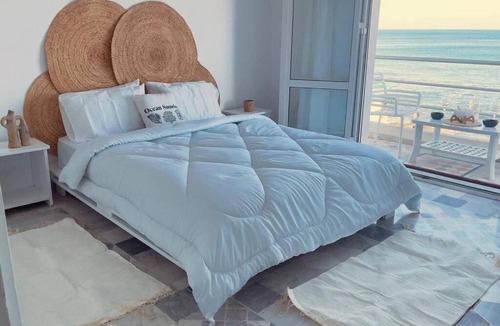 La Marsa Apartment | L'appartement Pied dans l'eau
