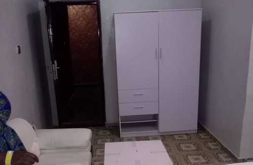 Ikotun Hotel | Tom hotel and suites
