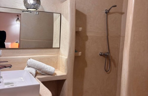 Douar Sidi Youssef Ben Ali House | Tremendous 3-Private bedroom riad in Marrakech perfect for your getaway