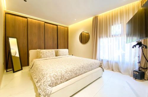 Menara Villa | Triplex de luxe Santorini piscine privée chauffée 3 chambres