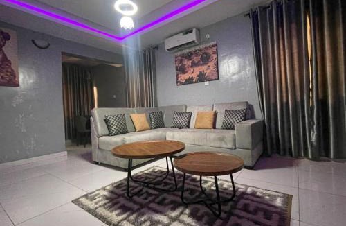 Ibadan Apartment | TWO BEDROOM AMWALLODE MODERN LUXURY APARTMENT Ibadan