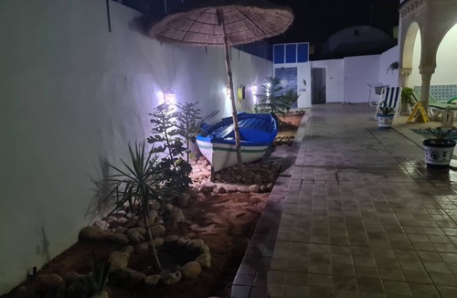 Houmt Souk House | Typical house (mouth) with swimming pool not overlooked
