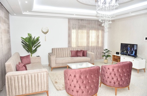Beni Khiar House | Une Belle Villa au Bord de la mer !