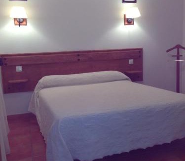 Navaluenga House | Valdebruna de Gredos