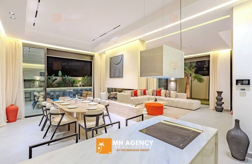 Tassoultante Villa | Villa Akenza