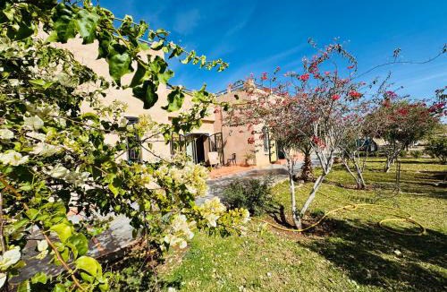 Lalla Takarkoust Bed & Breakfast | Villa aux portes du désert