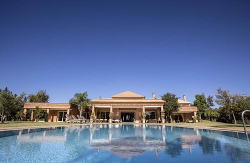 Marrakech Villa | Villa Dar Neylla, 5 bedrooms, 10 guests, private pool, tennis court, jacuzzi