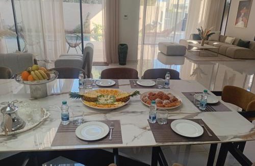 Tassoultante Villa | VILLA DE LUXE à Marrakech, GOLF, Piscine, 10 min du centre