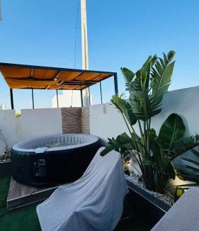 Bouficha Villa | Villa Dineri mit Jacuzzi Yassmine Hammamet
